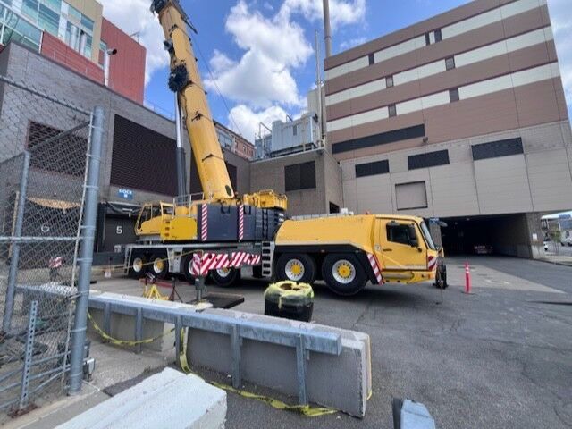 Grove Grove GMK 6300 L-1 - All terrain crane: picture 1 Grove Grove GMK 6300 L-1 - All terrain crane: picture 1