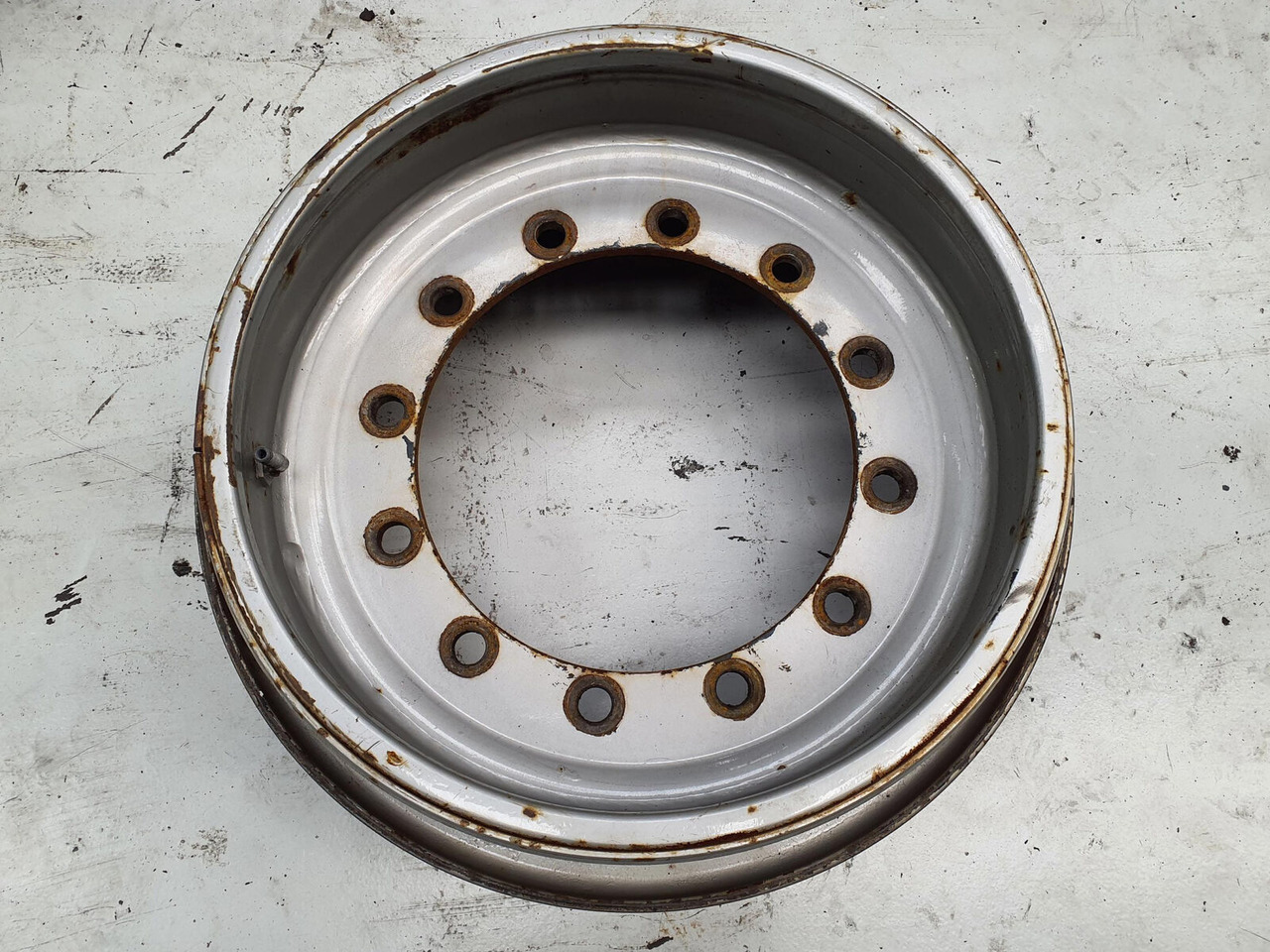 Grove Rim 445/95R25 12 14.5 3p - Rim for Crane: picture 2 Grove Rim 445/95R25 12 14.5 3p - Rim for Crane: picture 2