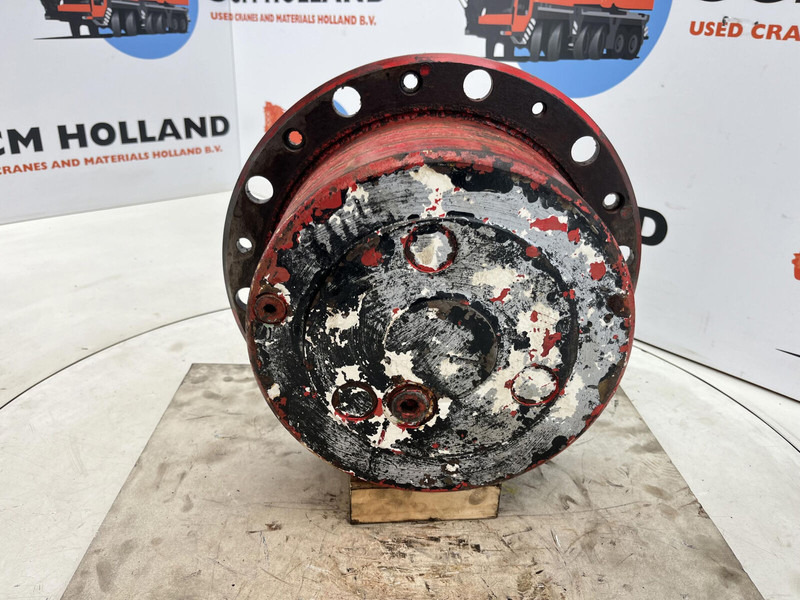 Kessler+CO LTM 1090 planetary gear 22-25-74-40-3pl-H136 - Suspension for Crane: picture 1 Kessler+CO LTM 1090 planetary gear 22-25-74-40-3pl-H136 - Suspension for Crane: picture 1