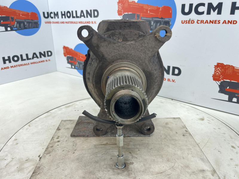 Krupp 70 GMT Steering knuckle axle 1 - Suspension for Crane: picture 2 Krupp 70 GMT Steering knuckle axle 1 - Suspension for Crane: picture 2