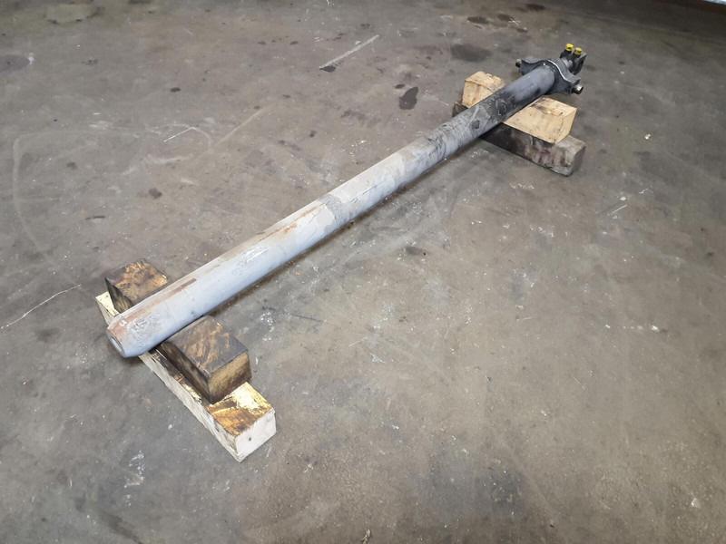 Liebherr LTM 1250-6.1 Extension ram sliding beam - Hydraulic cylinder for Crane: picture 4 Liebherr LTM 1250-6.1 Extension ram sliding beam - Hydraulic cylinder for Crane: picture 4