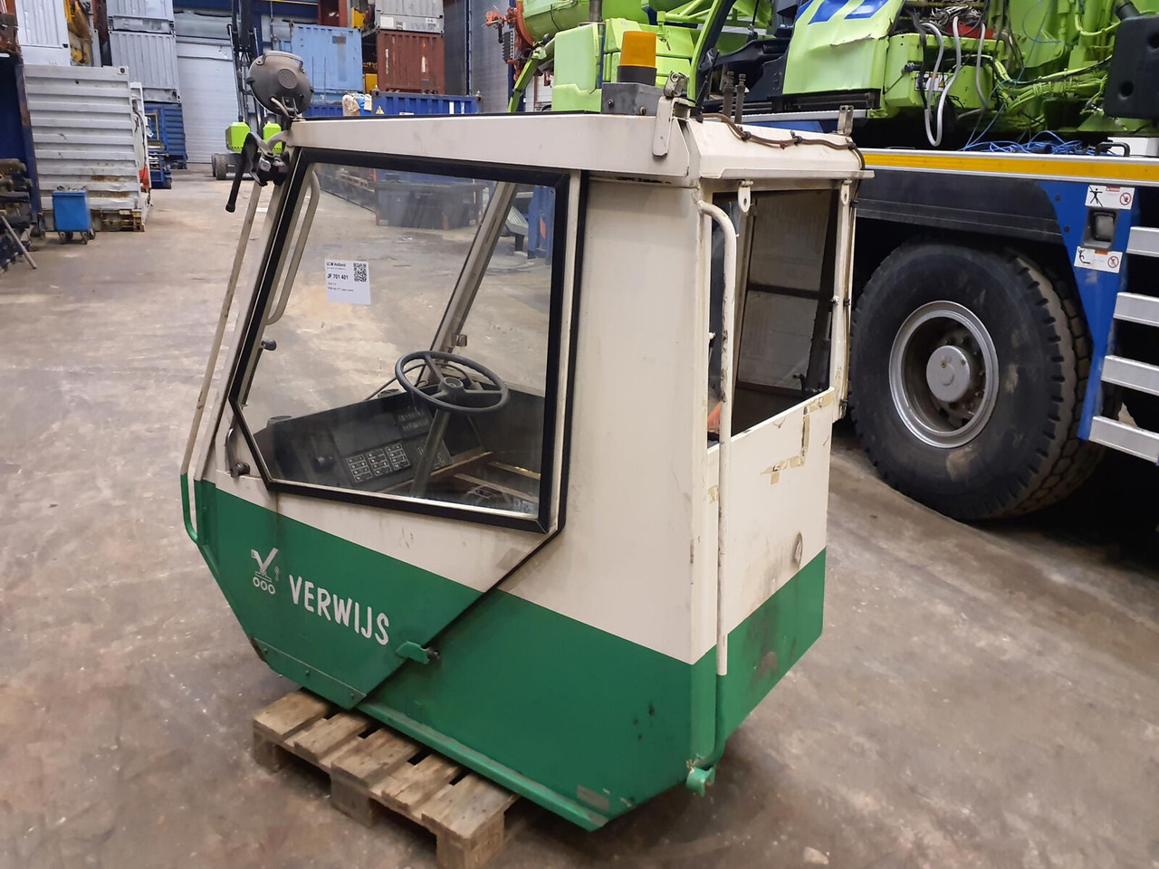 PPM 480 ATT upper cabine - Cab for Mobile crane: picture 3 PPM 480 ATT upper cabine - Cab for Mobile crane: picture 3