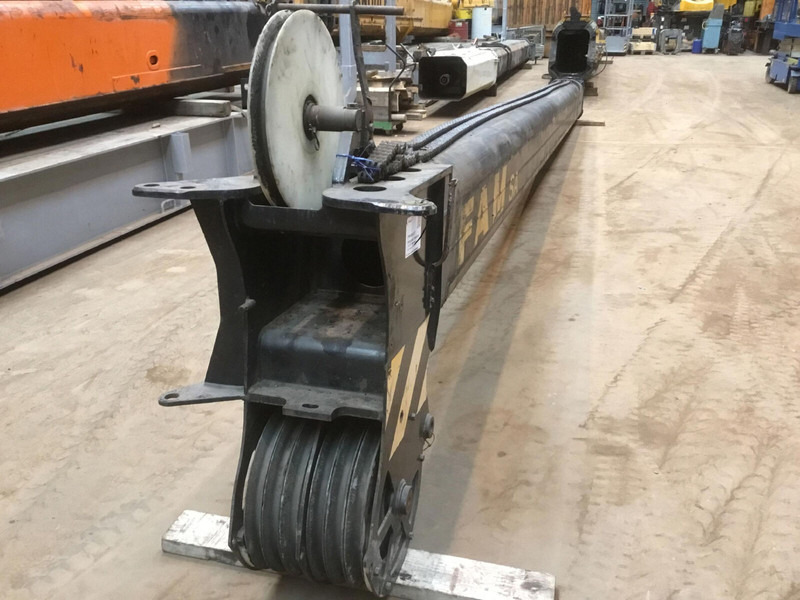 Terex PPM 600 ATT telescopic head section 4 - Body and exterior for Crane: picture 5 Terex PPM 600 ATT telescopic head section 4 - Body and exterior for Crane: picture 5