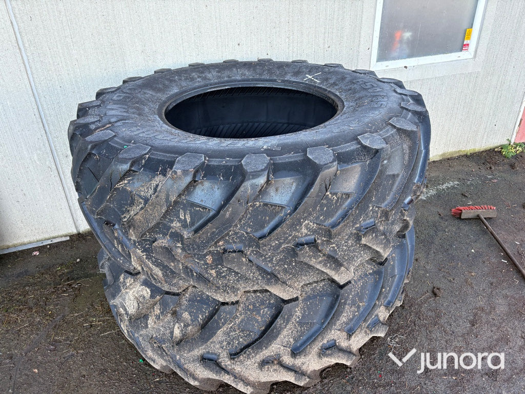 Däck - Trelleborg TM900 650/85 R38 (2st) - Tire for Construction machinery: picture 1 Däck - Trelleborg TM900 650/85 R38 (2st) - Tire for Construction machinery: picture 1