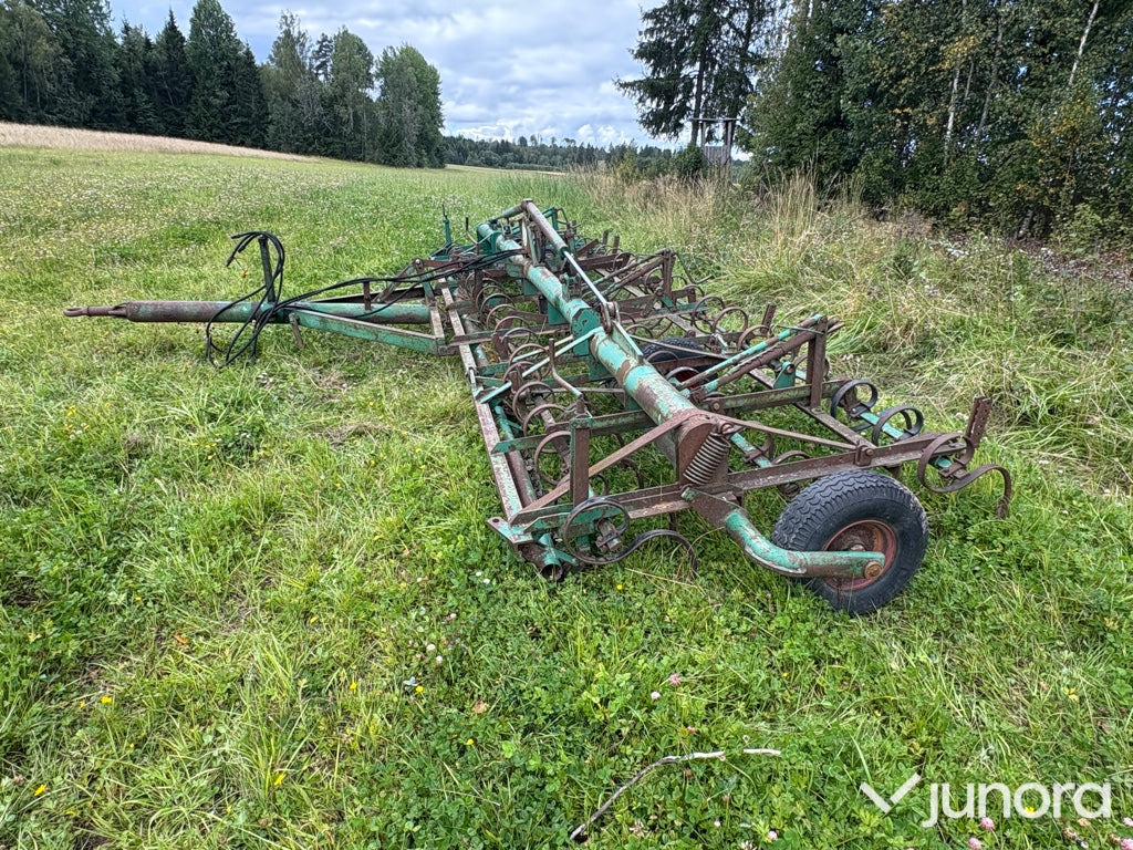 Harv Wiberg Ransta B 389 h - Harrow: picture 4 Harv Wiberg Ransta B 389 h - Harrow: picture 4