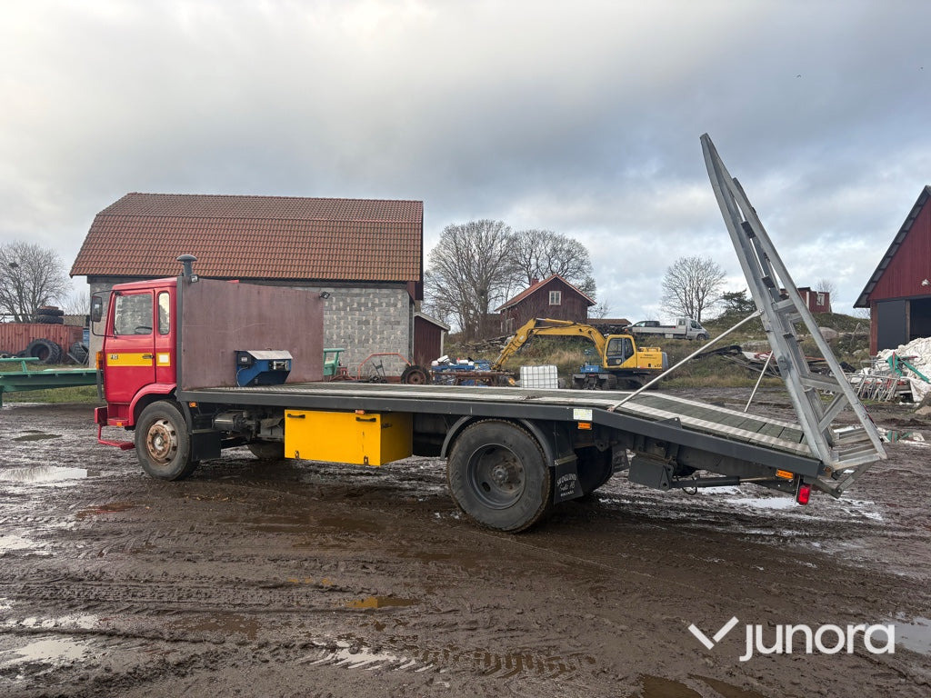 Lastbil / Biltransport - Volvo F 613 4X2-1-V - Autotransporter truck: picture 4 Lastbil / Biltransport - Volvo F 613 4X2-1-V - Autotransporter truck: picture 4