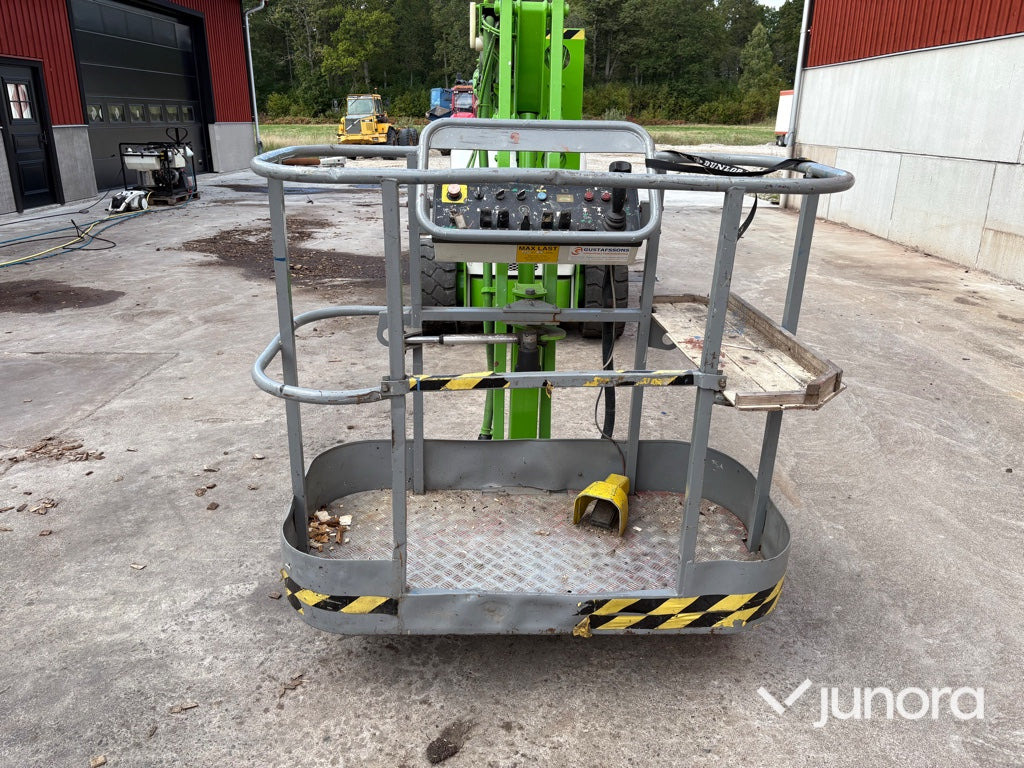 Niftylift HR 15 NE - Articulated boom: picture 3 Niftylift HR 15 NE - Articulated boom: picture 3