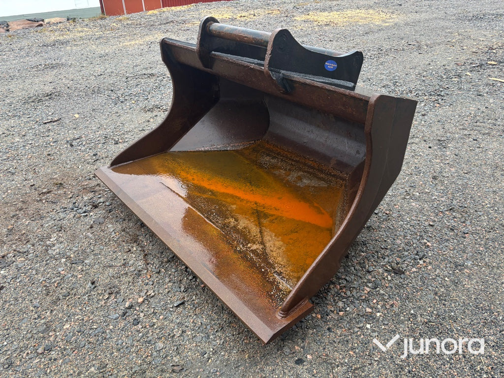 Planeringskopa - Engcon, S80 - Excavator bucket: picture 1 Planeringskopa - Engcon, S80 - Excavator bucket: picture 1