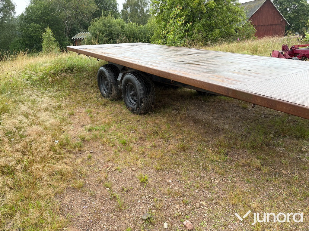 Rundbalsvagn boogie med broms - Farm platform trailer: picture 5 Rundbalsvagn boogie med broms - Farm platform trailer: picture 5