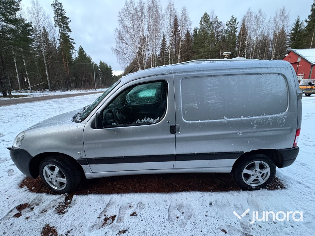Skåpbil - Peugeot Partner 1,6hdi - Small van: picture 2 Skåpbil - Peugeot Partner 1,6hdi - Small van: picture 2