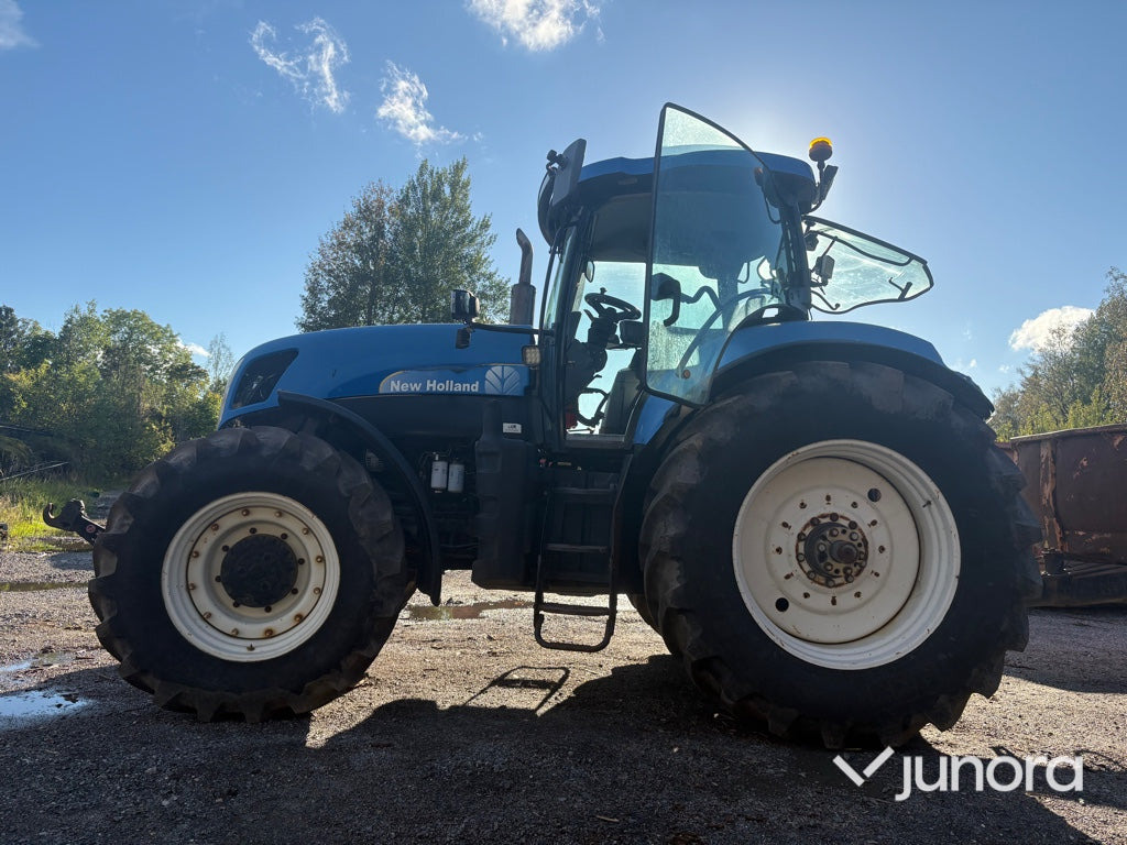 Traktor - New Holland T7040 - Farm tractor: picture 4 Traktor - New Holland T7040 - Farm tractor: picture 4