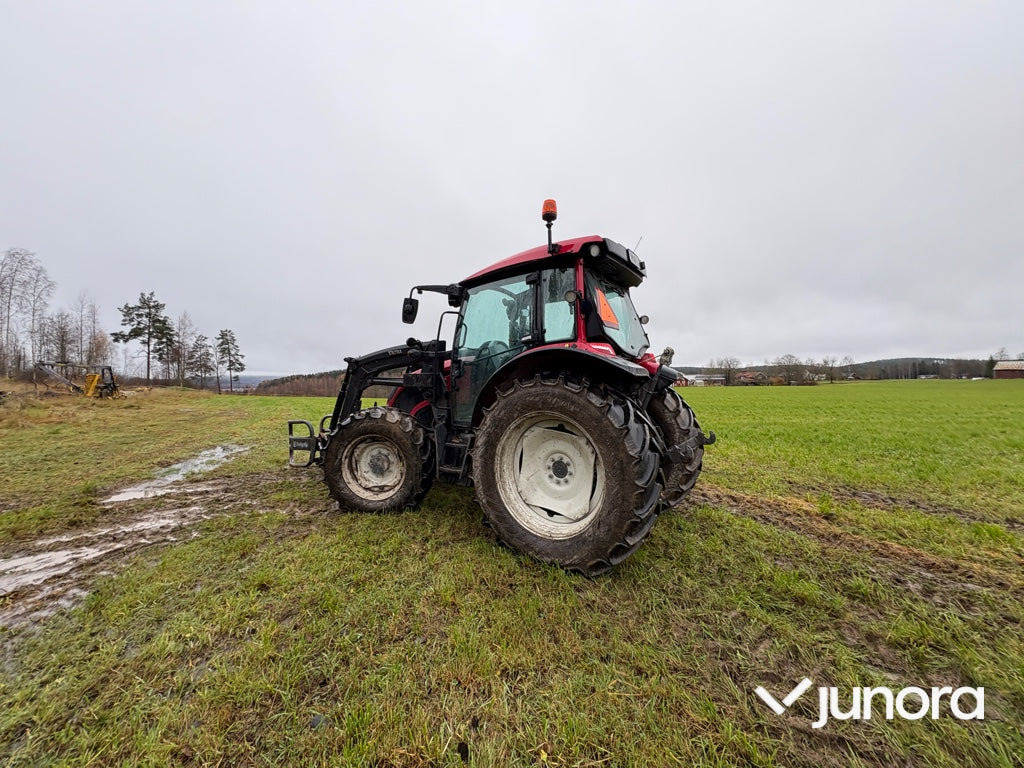 Farm tractor Traktor - Valtra A115: picture 9