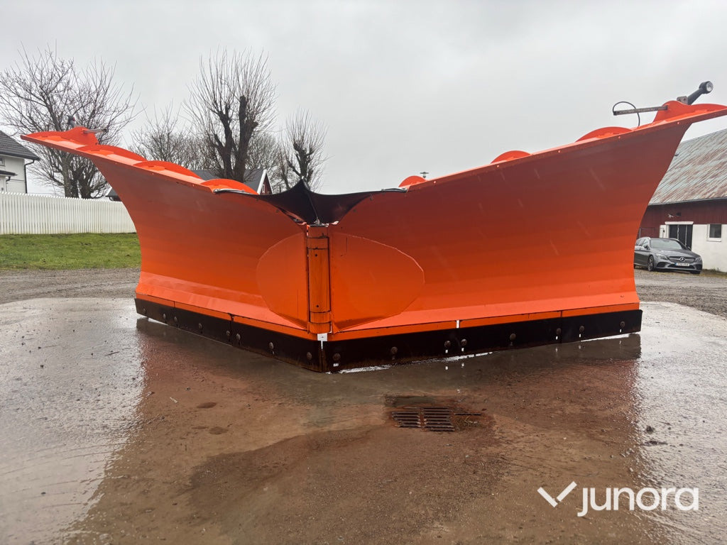 Vikplog - Pronar, PUV-4000HD - Snow plough: picture 5 Vikplog - Pronar, PUV-4000HD - Snow plough: picture 5