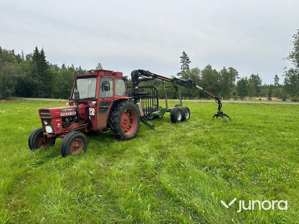 Volvo Bm 430 med farma skogsvagn - Farm tractor: picture 1 Volvo Bm 430 med farma skogsvagn - Farm tractor: picture 1