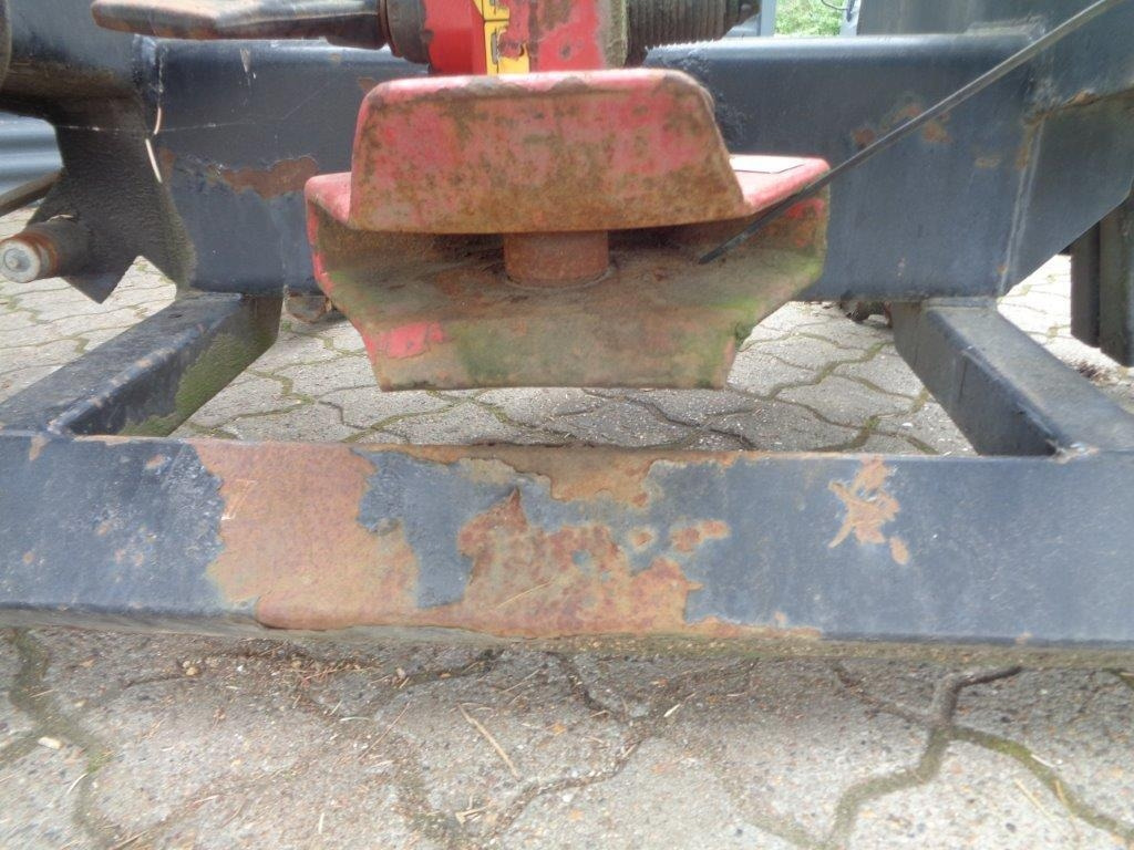 Body and exterior for Truck HMF 14,2 T-M Kran konsol med træktravers: picture 6 Body and exterior for Truck HMF 14,2 T-M Kran konsol med træktravers: picture 6