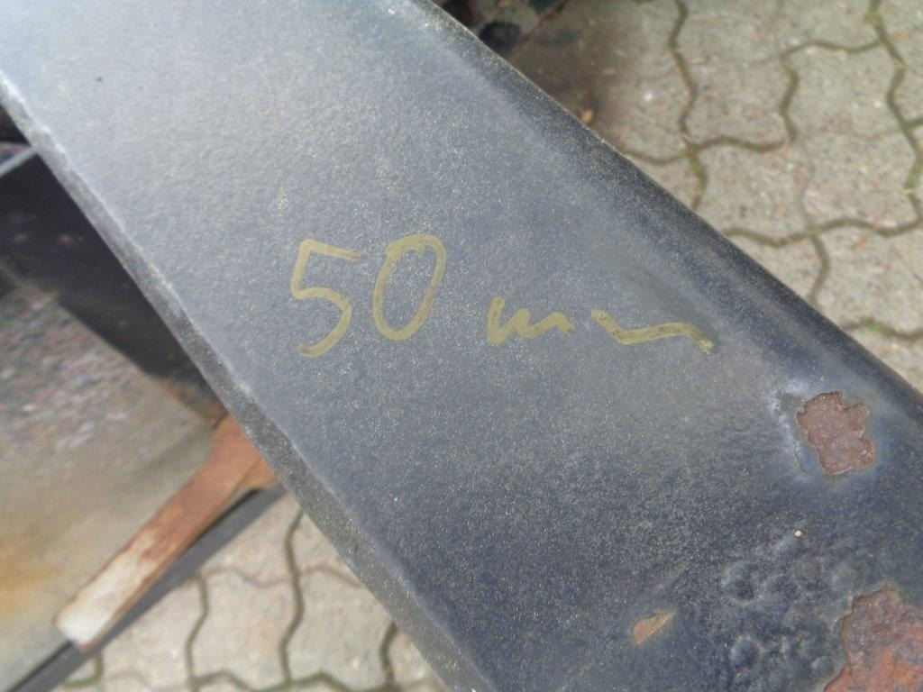 Body and exterior for Truck HMF 14,2 T-M Kran konsol med træktravers: picture 9 Body and exterior for Truck HMF 14,2 T-M Kran konsol med træktravers: picture 9