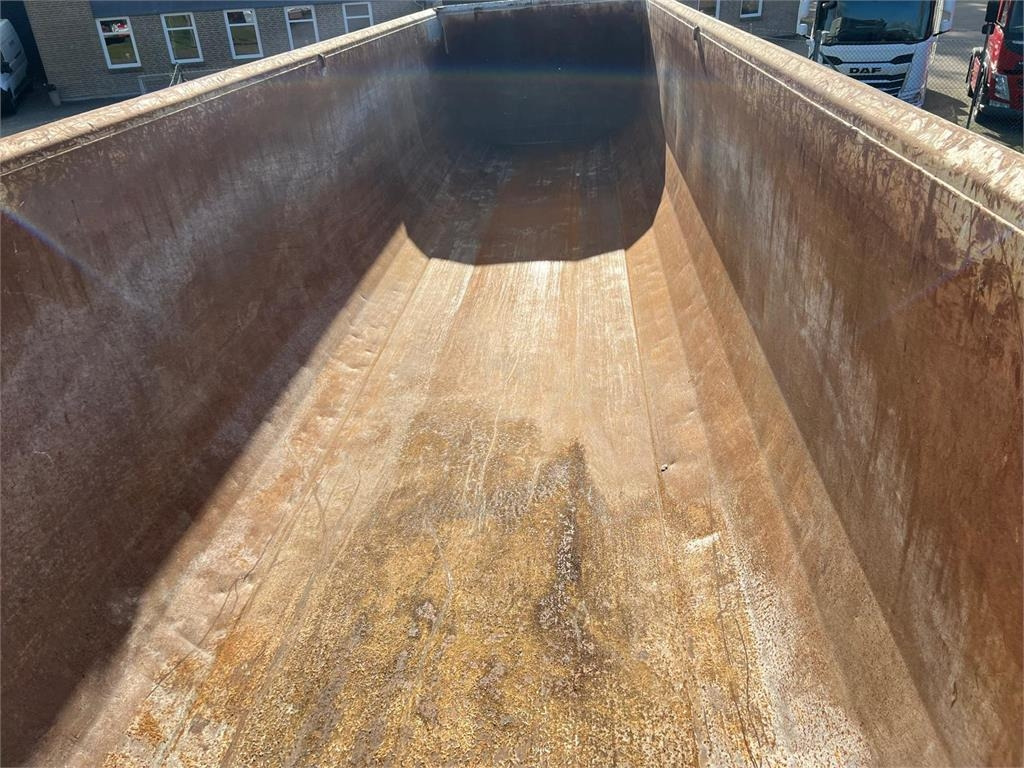 Langendorf 35,4m3 Hardox SKS-HS 30-9,9 mtr  - Tipper semi-trailer: picture 4 Langendorf 35,4m3 Hardox SKS-HS 30-9,9 mtr  - Tipper semi-trailer: picture 4