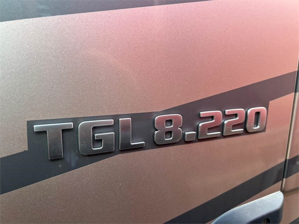 Box truck MAN TGL 8-220 4x2 BL incl. 2 stk veksellad: picture 1