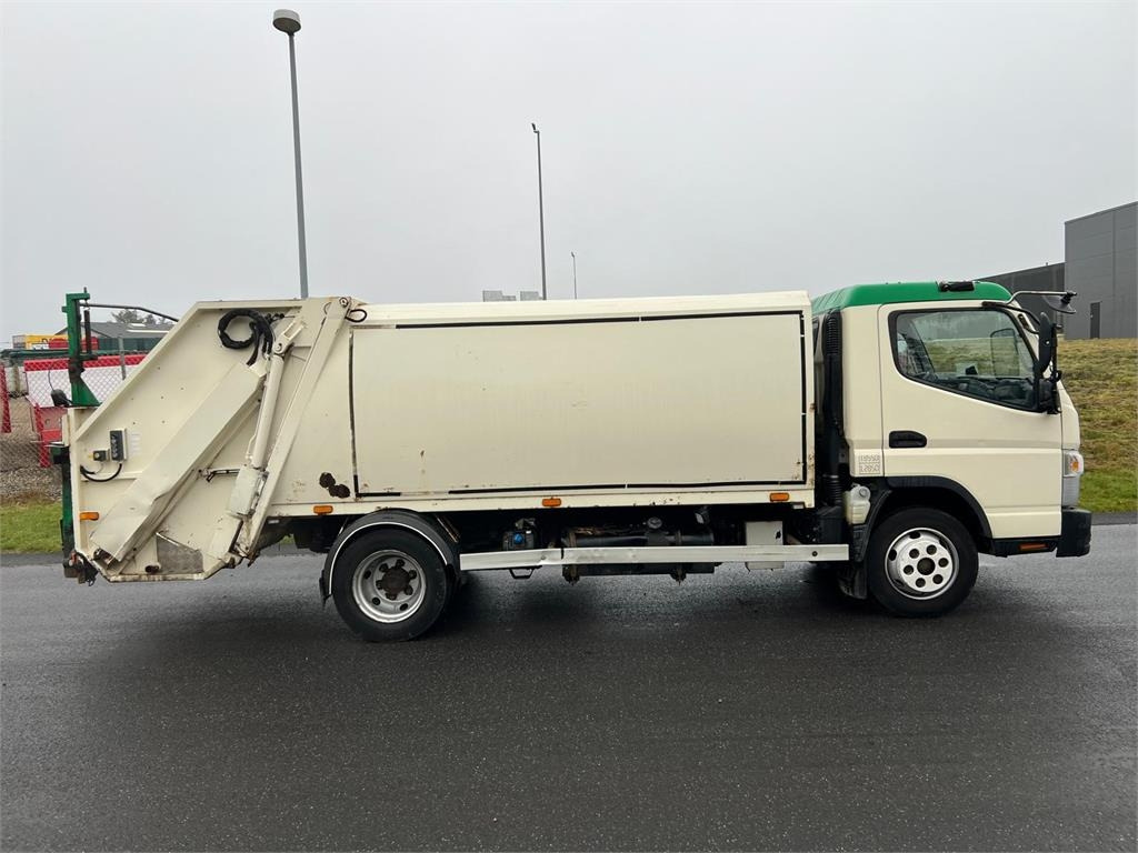 Mitsubishi Fuso CANTER 9C18  - Garbage truck: picture 4 Mitsubishi Fuso CANTER 9C18  - Garbage truck: picture 4