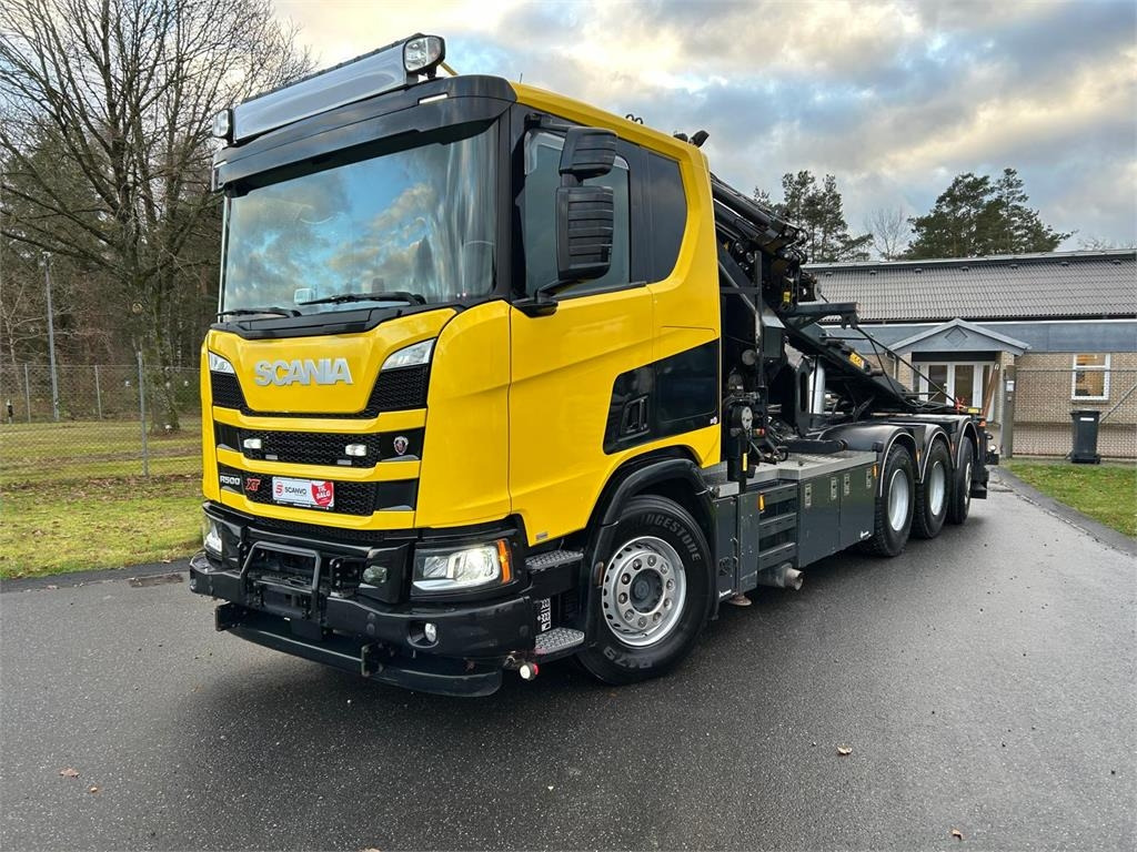 Scania R500 XT B 8x4*4 NA - Hiab 408 E6 + jib - Skip loader truck: picture 1 Scania R500 XT B 8x4*4 NA - Hiab 408 E6 + jib - Skip loader truck: picture 1