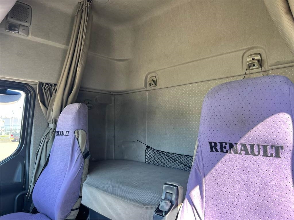 Renault Premium 440 DXI - Tractor unit: picture 4 Renault Premium 440 DXI - Tractor unit: picture 4