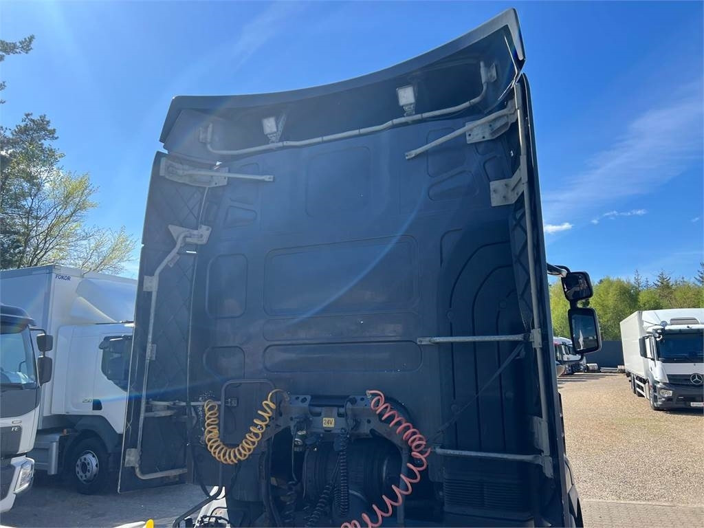 Renault Premium 440 DXI - Tractor unit: picture 3 Renault Premium 440 DXI - Tractor unit: picture 3