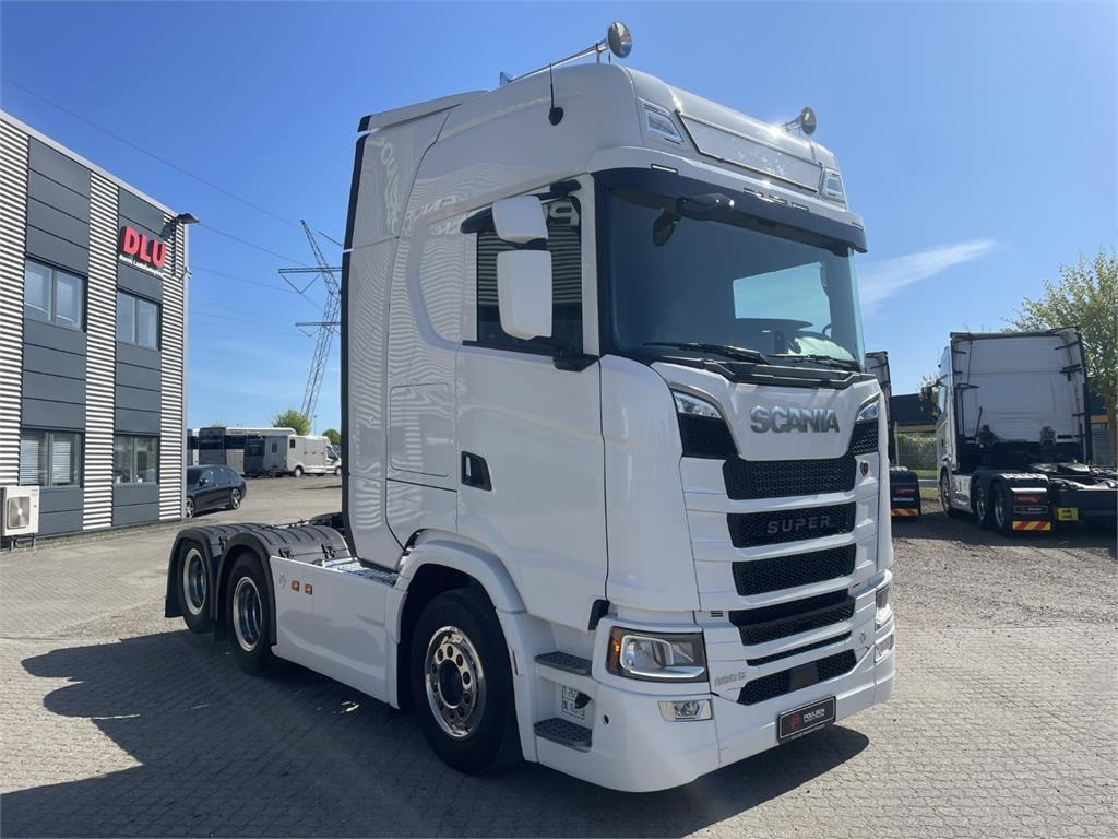 Scania S660 A 6x2 NB 2950 - Tractor unit: picture 1 Scania S660 A 6x2 NB 2950 - Tractor unit: picture 1