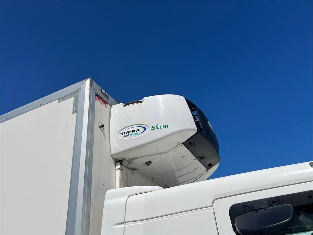 Refrigerator truck Volvo FE320 18 ton: picture 8