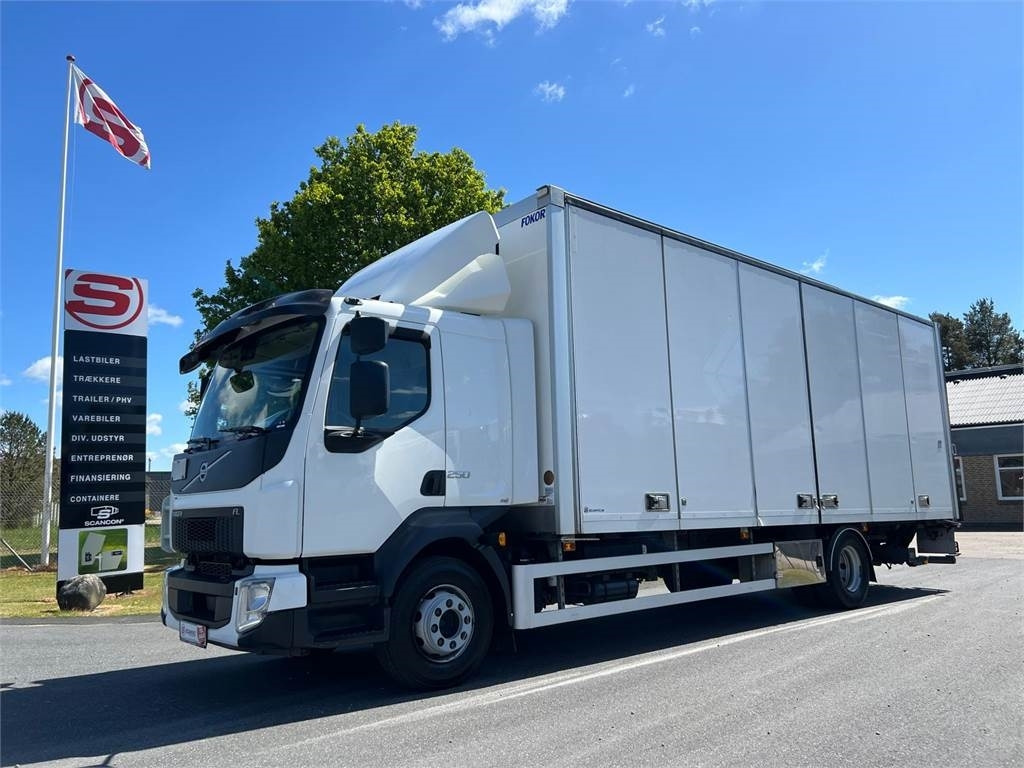 Volvo FL 16 ton 250HK - Box truck: picture 1 Volvo FL 16 ton 250HK - Box truck: picture 1