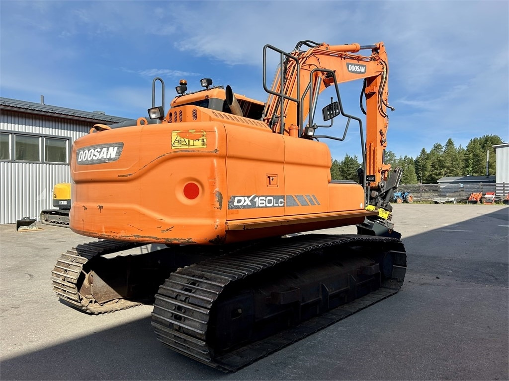 Doosan MYYTY!!SOLD!! DX160LC-3 KALLISTAJA+PYÖRITTÄJÄ  - Crawler excavator: picture 4 Doosan MYYTY!!SOLD!! DX160LC-3 KALLISTAJA+PYÖRITTÄJÄ  - Crawler excavator: picture 4