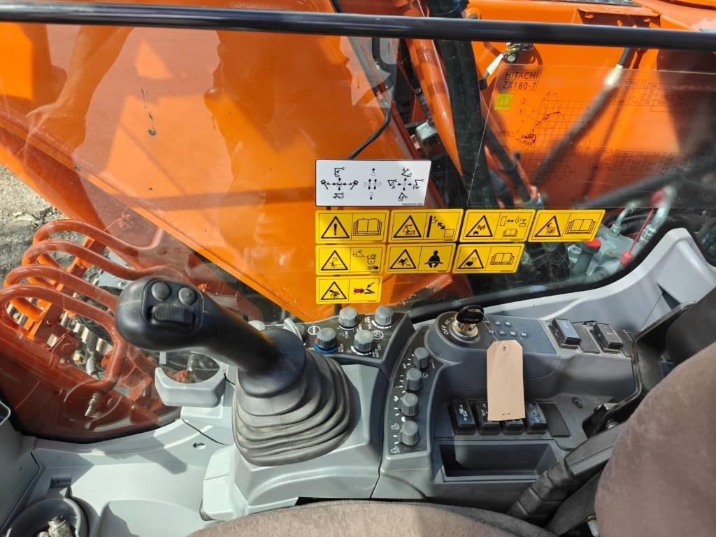 Crawler excavator Hitachi ZX180LCN-7: picture 21