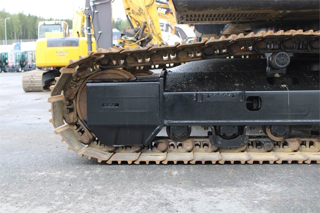 Leasing of Hitachi ZX225USLC-6 PYÖRITTÄJÄLLÄ  Hitachi ZX225USLC-6 PYÖRITTÄJÄLLÄ: picture 13