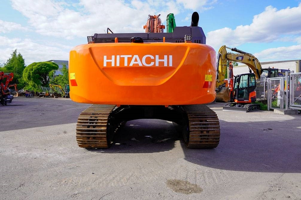 Leasing of Hitachi ZX350LC-6 UUSI ALAKERTA  Hitachi ZX350LC-6 UUSI ALAKERTA: picture 8