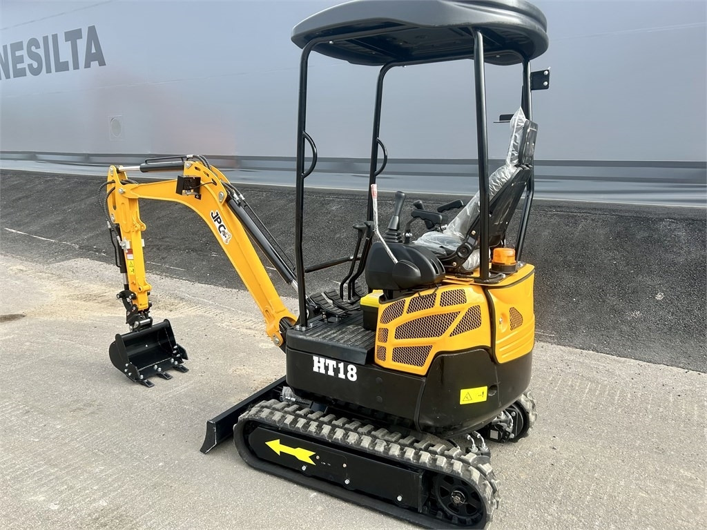JPC HT 18 KATOS KUIN UUSI - Mini excavator: picture 3 JPC HT 18 KATOS KUIN UUSI - Mini excavator: picture 3