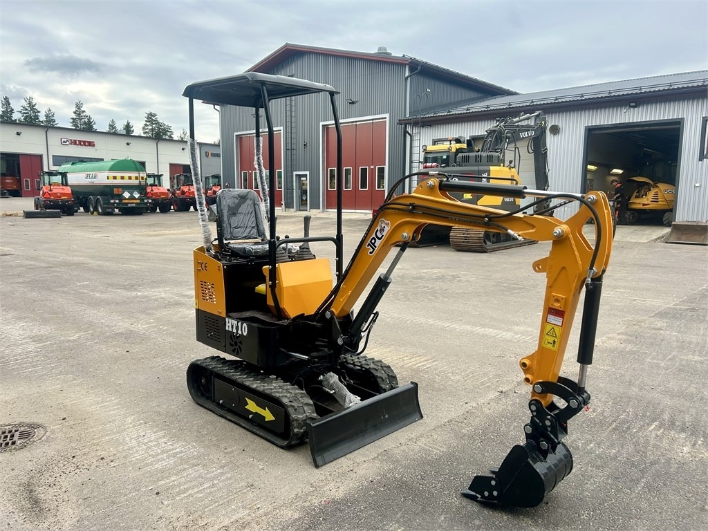 JPC HT10 KATOS KUIN UUSI - Mini excavator: picture 5 JPC HT10 KATOS KUIN UUSI - Mini excavator: picture 5