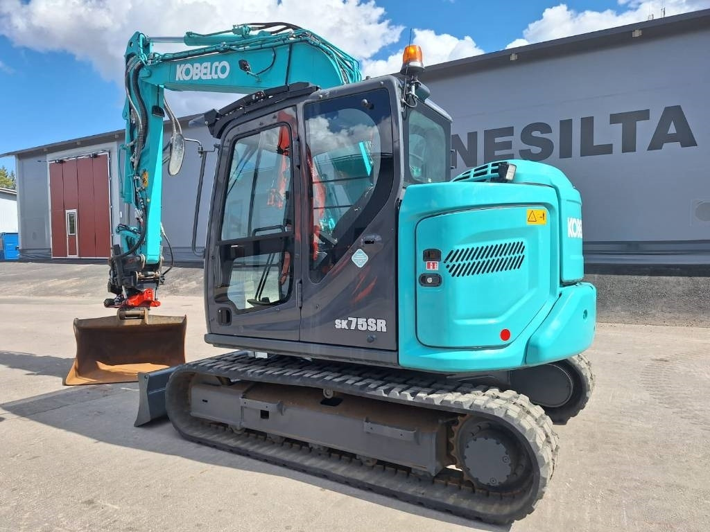 Kobelco SK75SR-7 PYÖRITTÄJÄLLÄ - Mini excavator: picture 2 Kobelco SK75SR-7 PYÖRITTÄJÄLLÄ - Mini excavator: picture 2