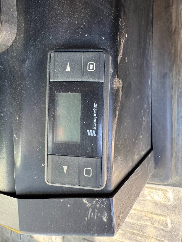 Mini excavator Komatsu PC88MR-8 PYÖRITTÄJÄLLÄ: picture 14
