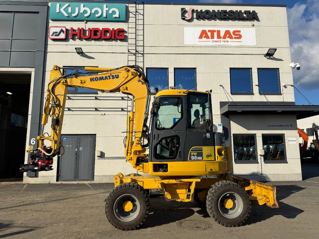 Komatsu PW 98 MR-6 - Wheel excavator: picture 1 Komatsu PW 98 MR-6 - Wheel excavator: picture 1