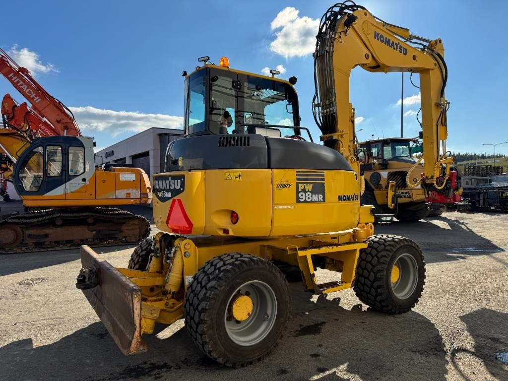 Komatsu PW 98 MR-6 - Wheel excavator: picture 5 Komatsu PW 98 MR-6 - Wheel excavator: picture 5