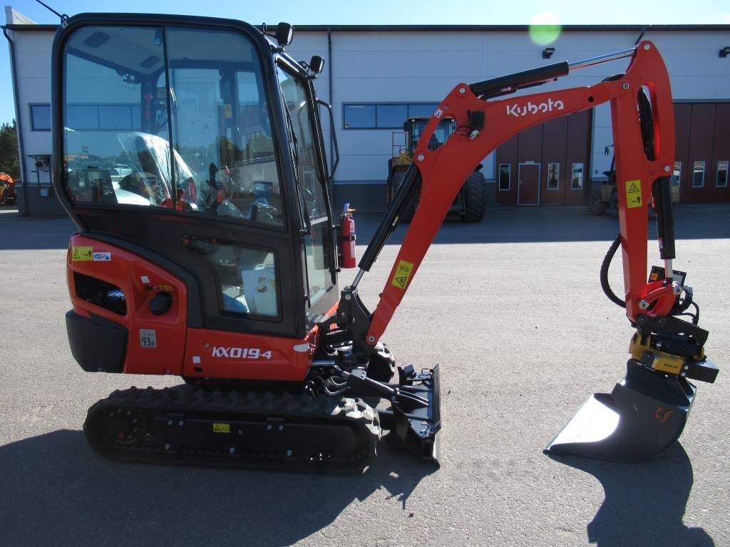 Kubota KX019-4 ENGCONILLA, UUSI - Mini excavator: picture 5 Kubota KX019-4 ENGCONILLA, UUSI - Mini excavator: picture 5