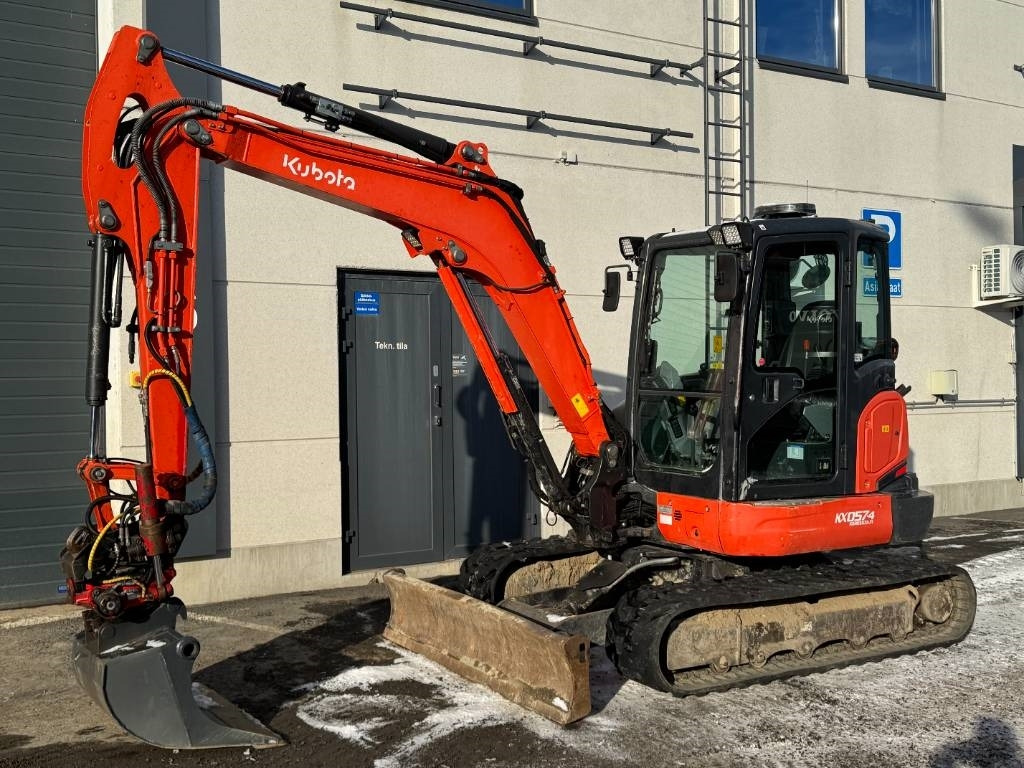 Kubota KX057-4 Pyörittäjällä  - Mini excavator: picture 2 Kubota KX057-4 Pyörittäjällä  - Mini excavator: picture 2