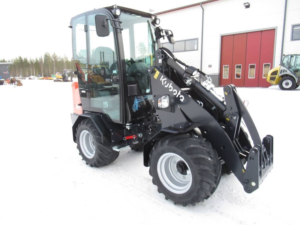 Kubota RT210-2 UUSI, TAKUU - Compact loader: picture 4 Kubota RT210-2 UUSI, TAKUU - Compact loader: picture 4