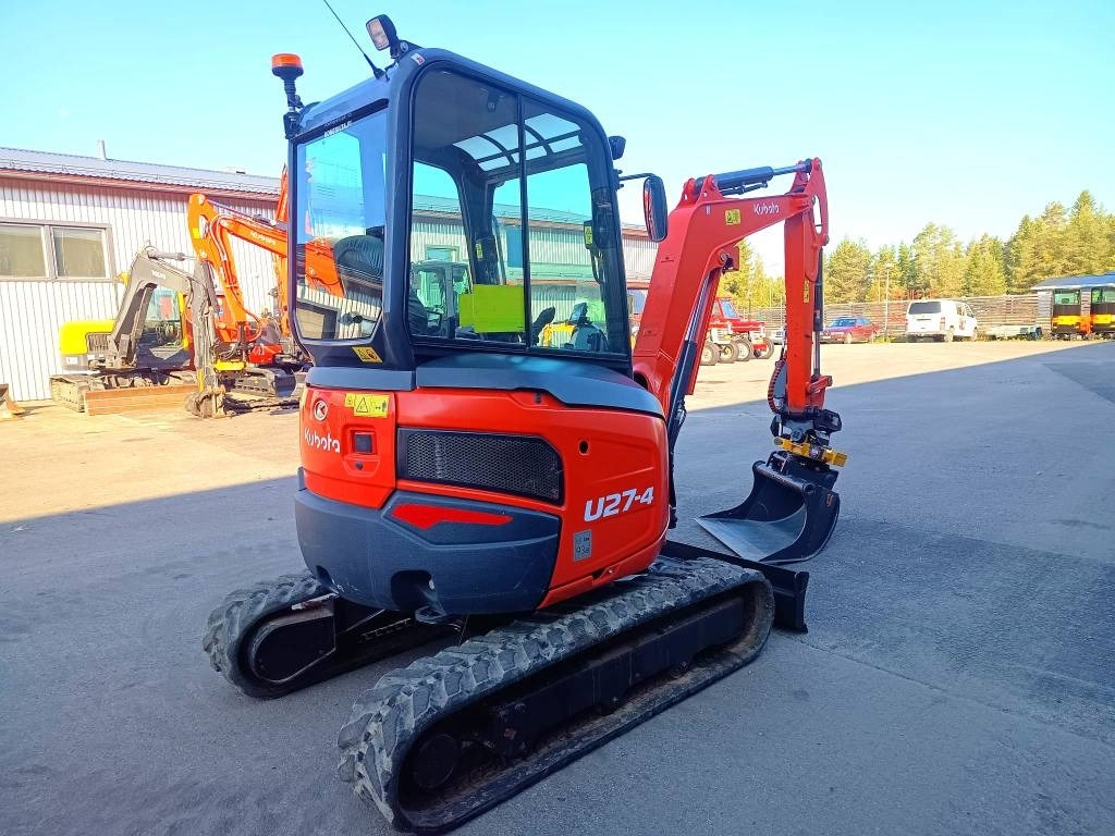 Kubota U27-4 UUDELLA PYÖRITTÄJÄLLÄ - Mini excavator: picture 4 Kubota U27-4 UUDELLA PYÖRITTÄJÄLLÄ - Mini excavator: picture 4