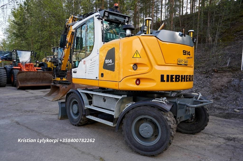 Liebherr A914C NOVATRON 3D MYYTY! SOLD! - Wheel excavator: picture 2 Liebherr A914C NOVATRON 3D MYYTY! SOLD! - Wheel excavator: picture 2