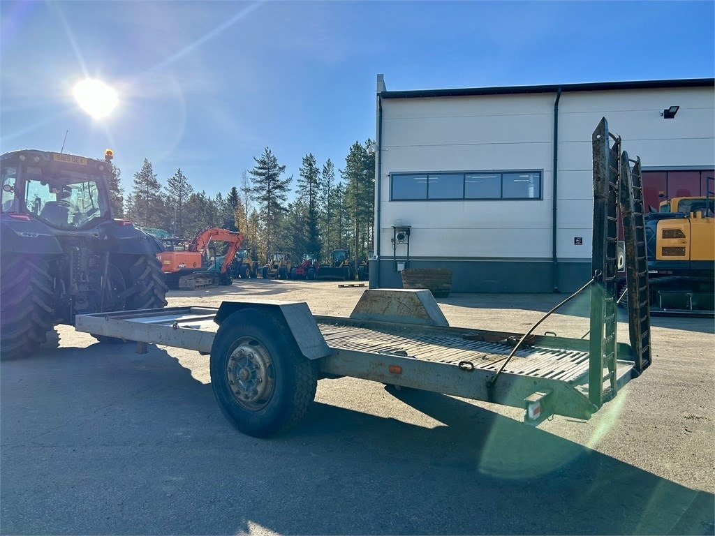 Omavalmiste 1 akselinen lavetti 6m - Low loader trailer: picture 5 Omavalmiste 1 akselinen lavetti 6m - Low loader trailer: picture 5