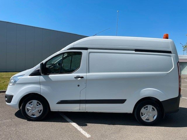 Ford Transit Custom 2.2TDCI. Klima. Tempomat. Xenon. - Small van: picture 2 Ford Transit Custom 2.2TDCI. Klima. Tempomat. Xenon. - Small van: picture 2