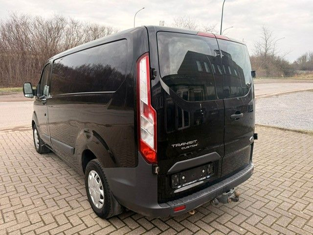 Ford Transit Custom 2.2TDCI. Klima. Tempomat. Xenon. - Small van: picture 3 Ford Transit Custom 2.2TDCI. Klima. Tempomat. Xenon. - Small van: picture 3