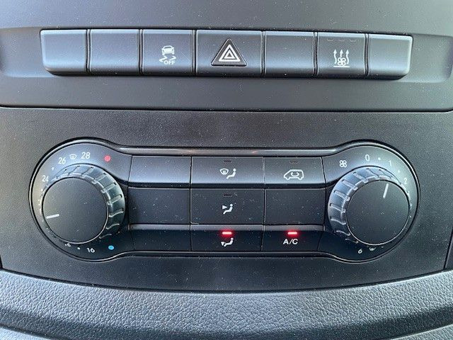 Small van Mercedes-Benz Vito 114CDI. Klima. L2.: picture 13