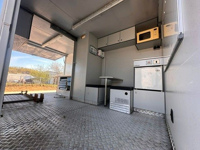 Renault Midlum 240dXi. Klima. 225.000km. - Box truck: picture 5 Renault Midlum 240dXi. Klima. 225.000km. - Box truck: picture 5