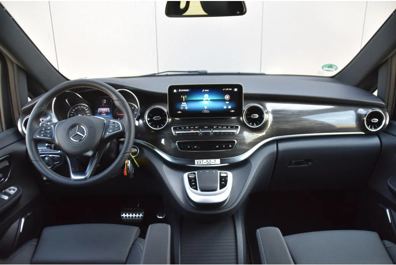 Mercedes-Benz V-Klasse 300d L3 - AMG LINE - ONLY 7 TKM - AIR MATIC - DISTRONIC - 360 CAMERA - BURMESTER - FULL OPTIONS - AS GOOD AS NEW - - Small van, Combi van: picture 5 Mercedes-Benz V-Klasse 300d L3 - AMG LINE - ONLY 7 TKM - AIR MATIC - DISTRONIC - 360 CAMERA - BURMESTER - FULL OPTIONS - AS GOOD AS NEW - - Small van, Combi van: picture 5